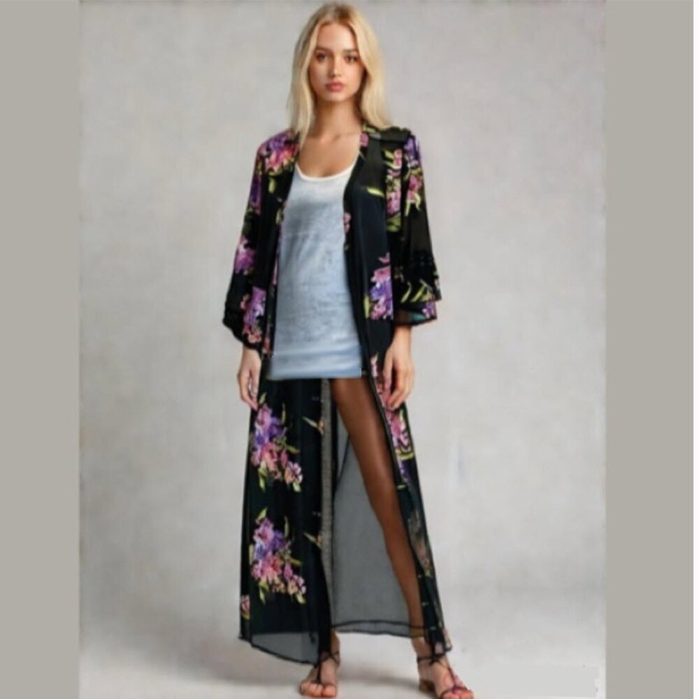 Emerald Black Floral Duster size 1X